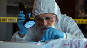 How to Become a Forensic Scientist in the UK